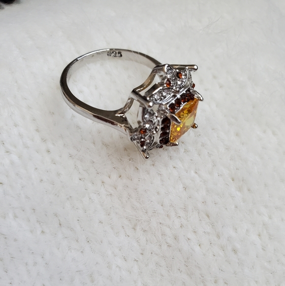 New Gorgeous Citrine Birthstone Ring - Picture 5 of 9